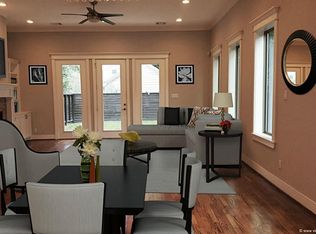 823 E 25th St, Houston, TX 77009