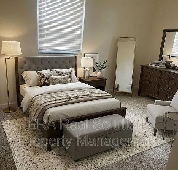 47 N Hampton Rd #B — Photo 3