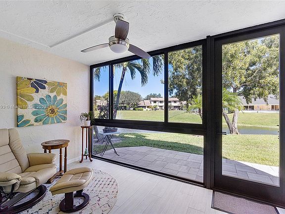 3rd image of 2725 Casita Way APT 108