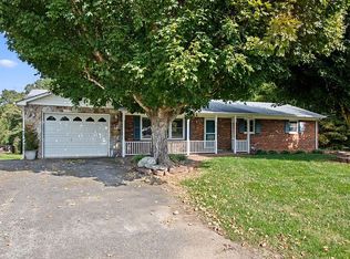 457 Rockford Rd, Dobson, NC 27017