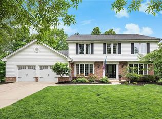 15701 Trapp Ridge Ct, Chesterfield, MO 63017