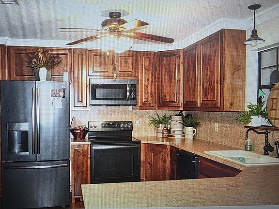 3rd image of 11370 Allen Rd