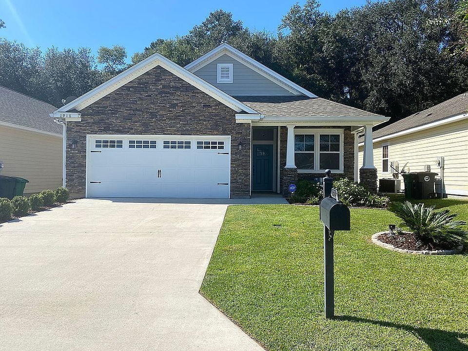 1st image of 1918 Sagebrook Dr