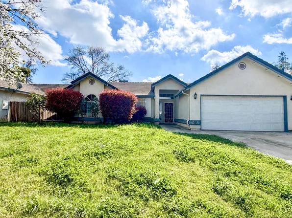 1509 E Vine Court, Visalia, CA 93292