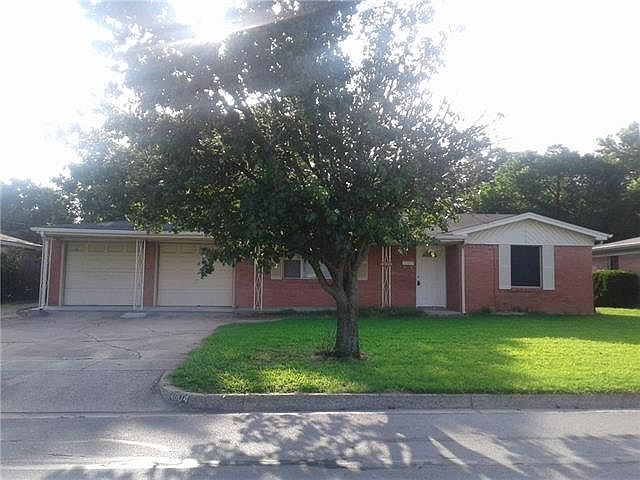 1st image of 4004 Shawnee Trl