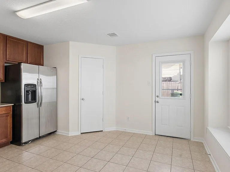 2658 Skyview Downs Dr — Photo 10