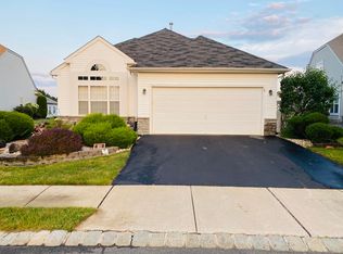 15 Ravello Rd, Manchester, NJ 08759