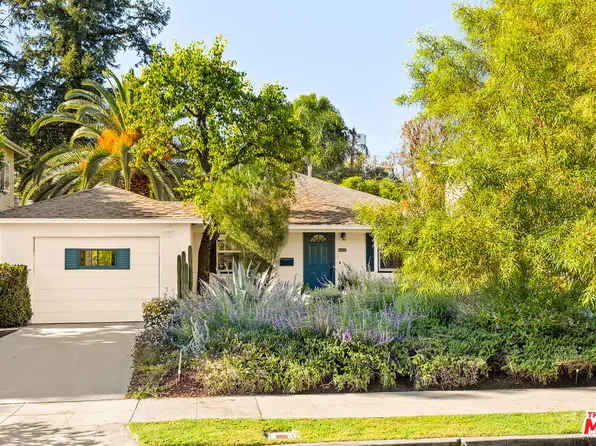 22051 Celes St, Woodland Hills, CA 91364