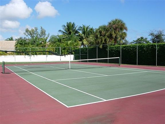 Tennis Courts