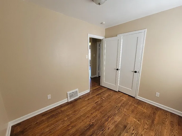 10640 Saint Stephen Ln — Photo 15