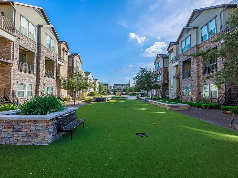 2656 Fountain Key Blvd — Photo 22
