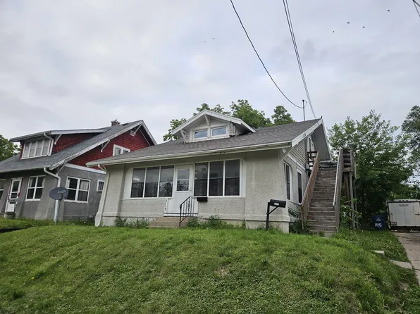 3119 1st St, Des Moines, IA 50313