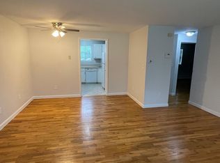 340 Sycamore Ln #A, Manchester, CT 06040