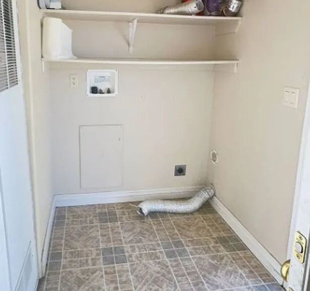 311 N Highland Dr — Photo 10
