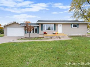 1985 136th Ave, Dorr, MI 49323