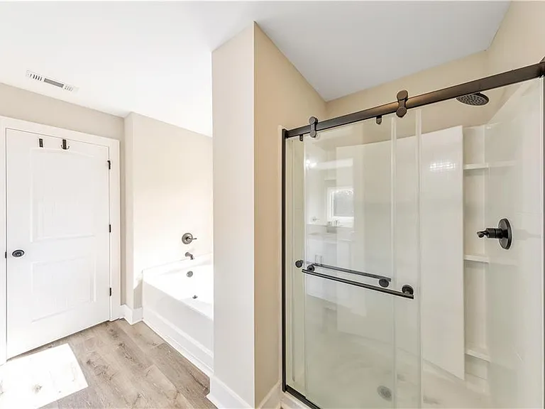 336 Nobleman Way — Photo 30