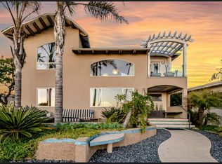 4211 Bayard St, San Diego, CA 92109