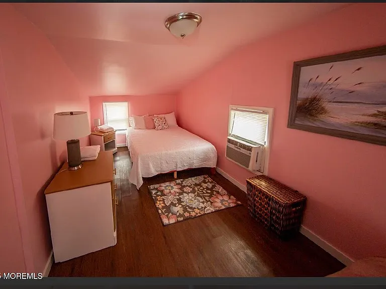 46 Kearney Ave #B — Photo 16
