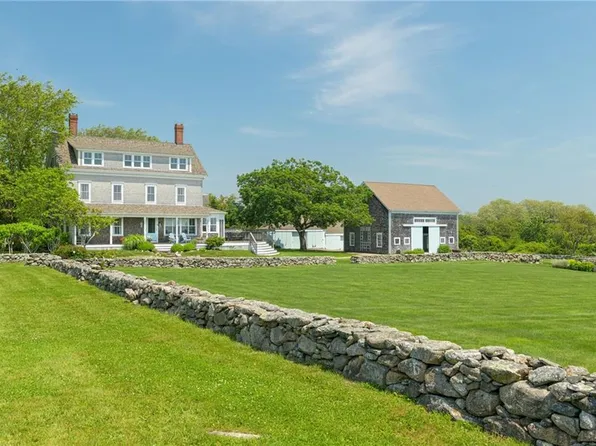 68 Grange Ave, Little Compton, RI 02837