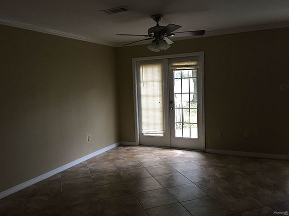 Dinning area with French Doors leading to patio