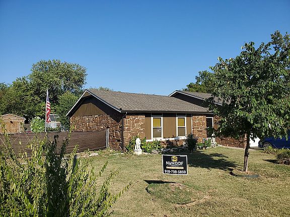 2nd image of 3130 S 211 East Ave