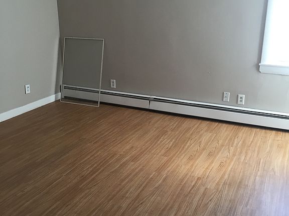 Large Bedroom
