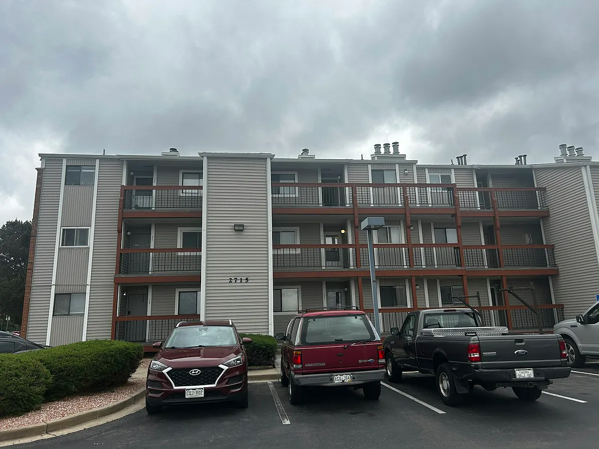Building Photo - 2715 W 86th Ave #32