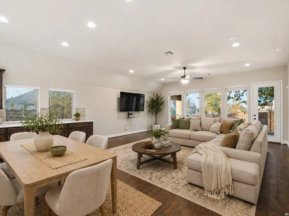 436 Sweetleaf, New Braunfels, TX 78132