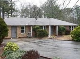 166 Teresa Ln, Loganville, GA