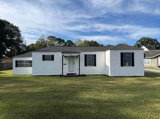 6899 Jefferson Blvd, Groves, TX 77619