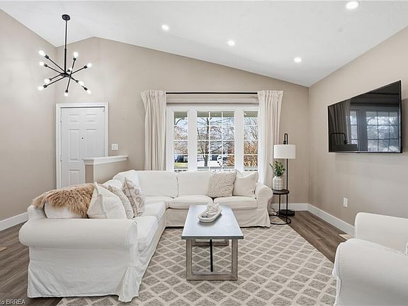 4th image of 12 Denby Rd