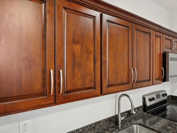 1204 Chestnut St APT 502, Philadelphia, PA 19107