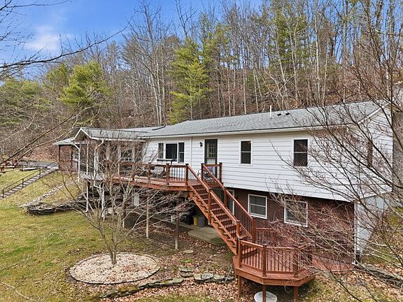 2nd image of 428 Patton Hill Rd