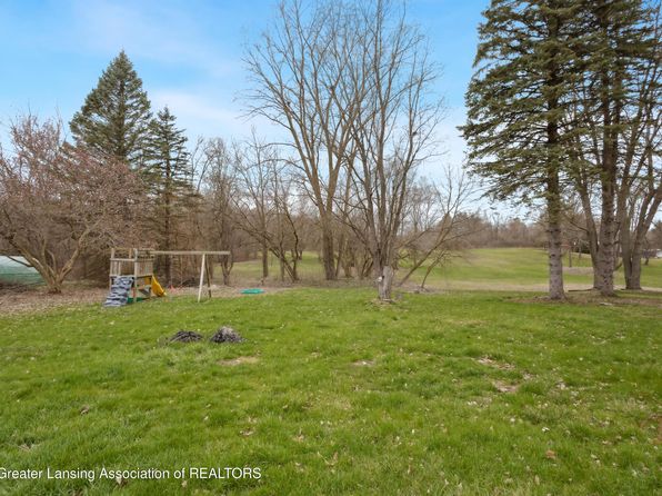 2683 Dellridge Dr, Holt, MI 48842