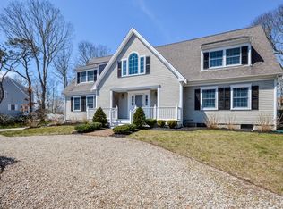 256 Menauhant Rd, East Falmouth, MA 02536
