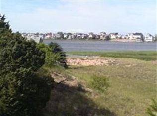 7 Hutchins Rd, Newbury, MA 01951