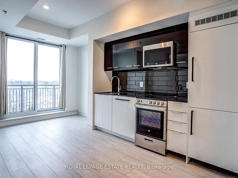 90 Glen Everest Rd #816 — Photo 4