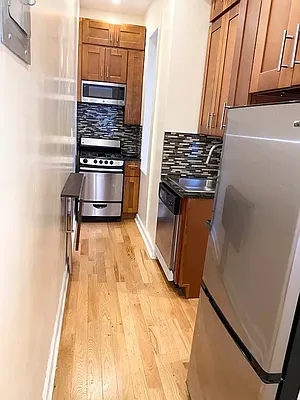 Rented by Landmark Realty & Management | media 17