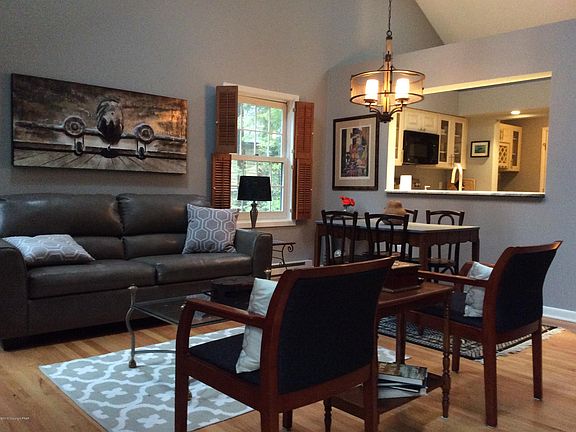 5th image of 2175 Oak Hill Dr