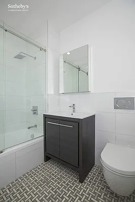 Rented by Sotheby's International Realty | media 14