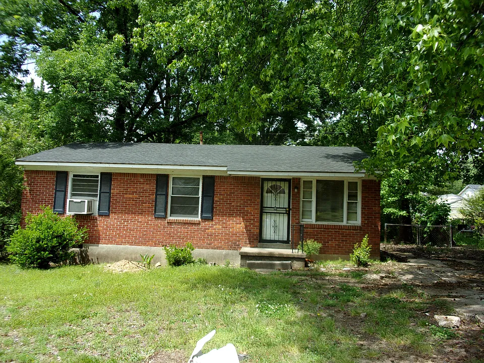 2166 Pamela Dr