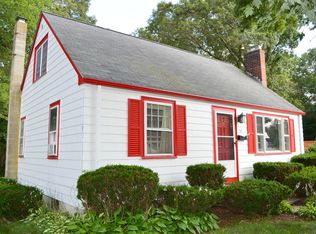 94 Rosemary Dr, North Kingstown, RI 02852