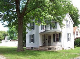 624 Washington St, Highland, IL