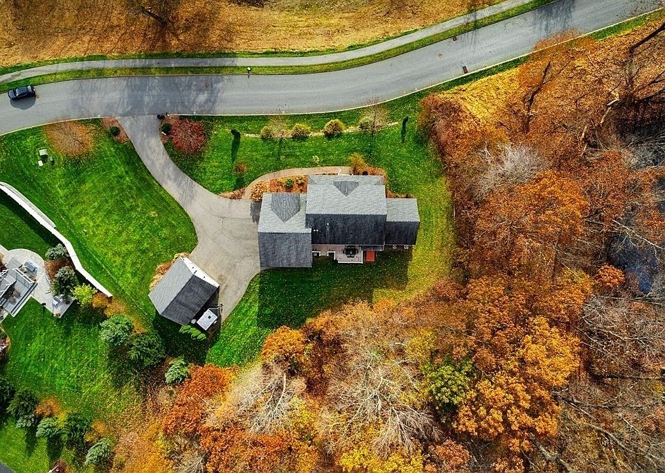 2 Aldrich Ln, Westford, MA 01886 Zillow