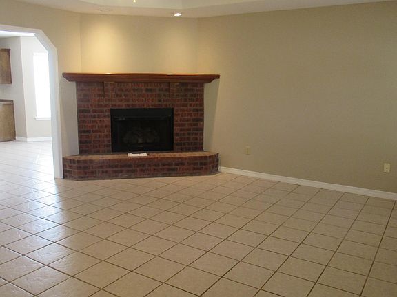 3rd image of 1700 Lake Mars Ave