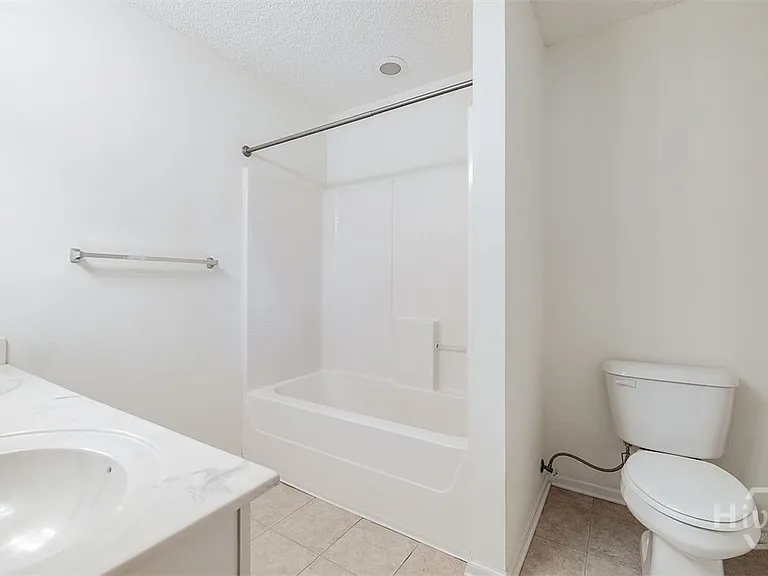 400 Tibet Ave #5 — Photo 24