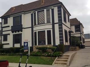 326 N Sierra Bonita Ave, Los Angeles, CA 90036