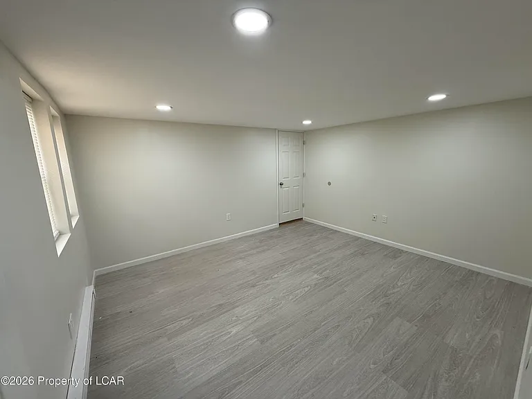 710 S Hanover St — Photo 3