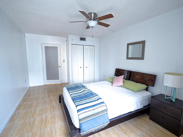 850 N Miami Ave #W-2010 — Photo 18