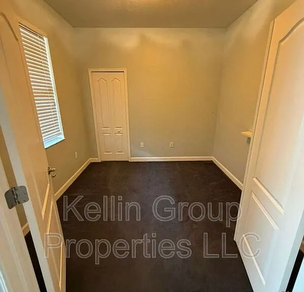 3852 Hampton Hills Dr — Photo 16